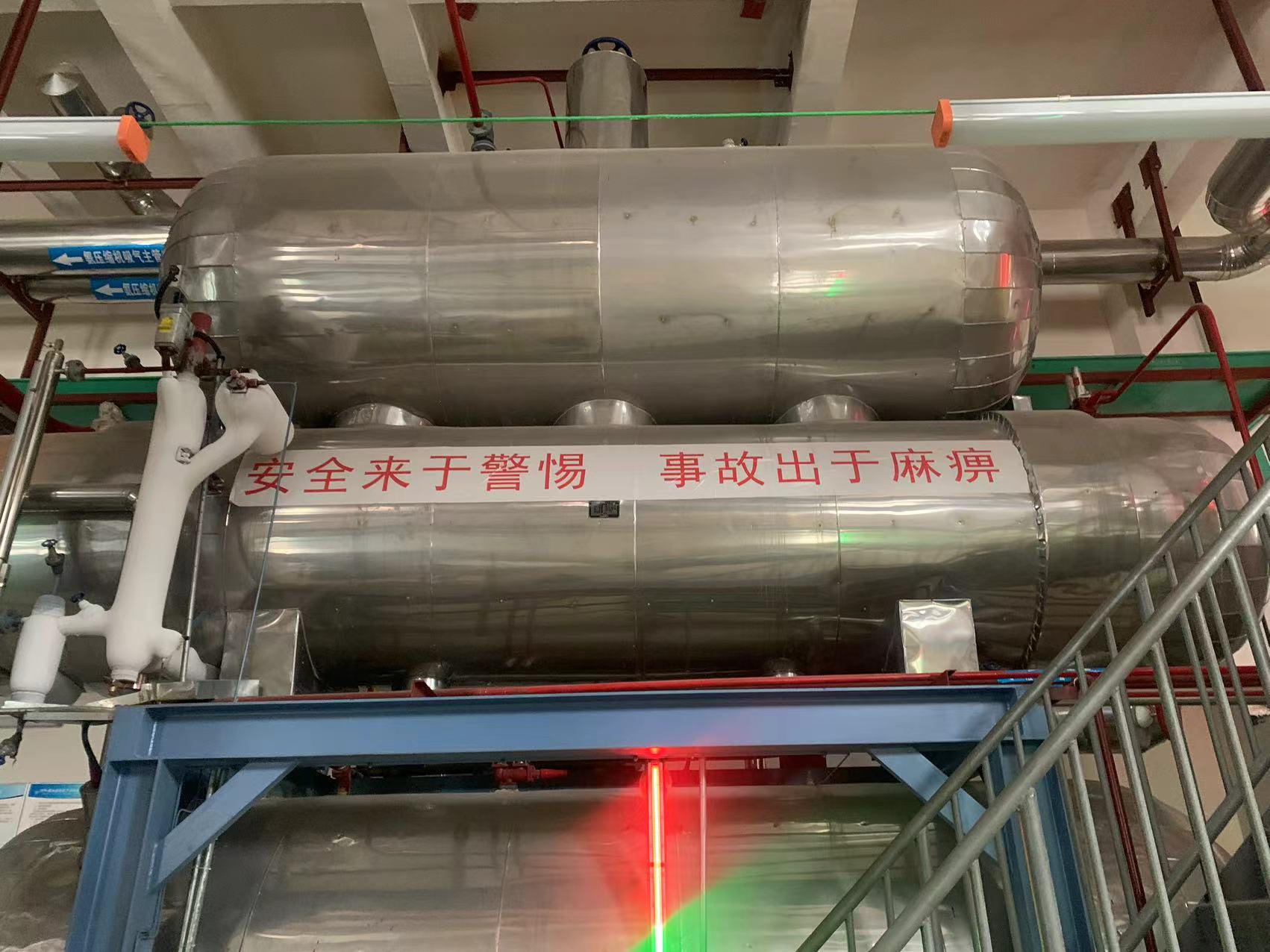 紅宇濮陽萬邦CO2氨復疊冷庫機房制冷系統（二）